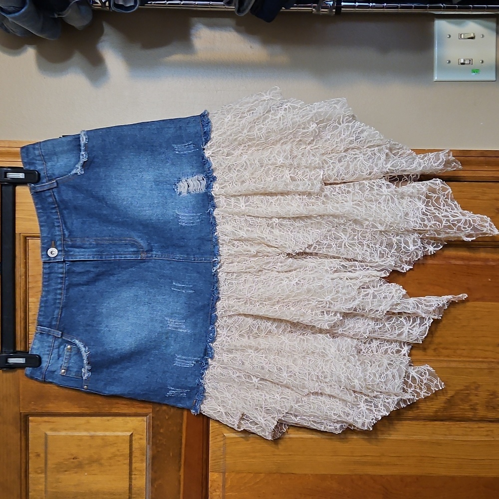 NWT POL Denim and Lace Asymmetrical Layered Boho Distressed Skirt - Picture 2 of 9